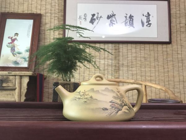 详谈:<b>紫砂</b>壶壶盖的三种形式