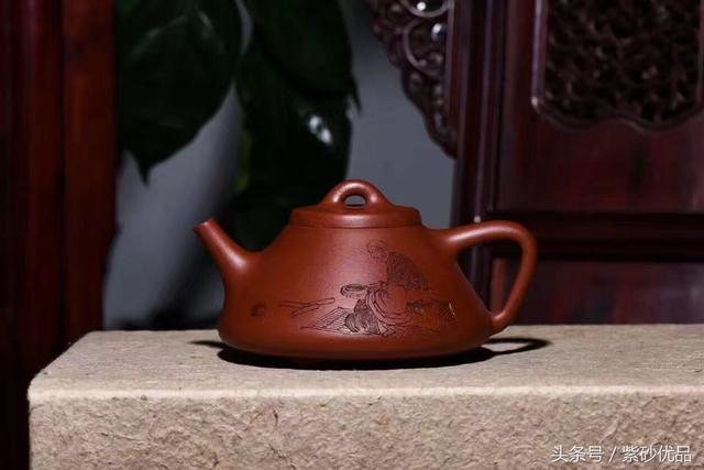 深层解析青年<b>紫砂</b>壶陶艺家作品的投资技巧!