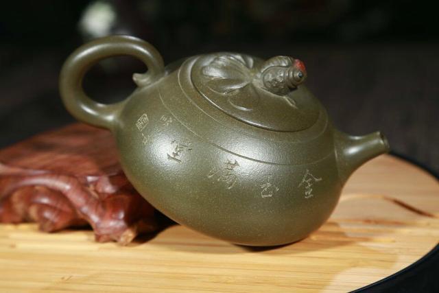<b>紫砂</b>对人身体的益处和泥形工款