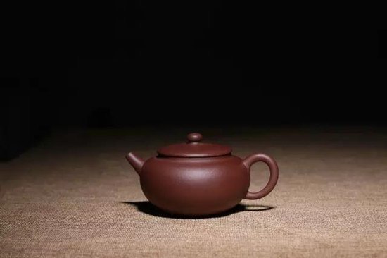 解密大师<b>紫砂</b>壶逆势上涨的原因