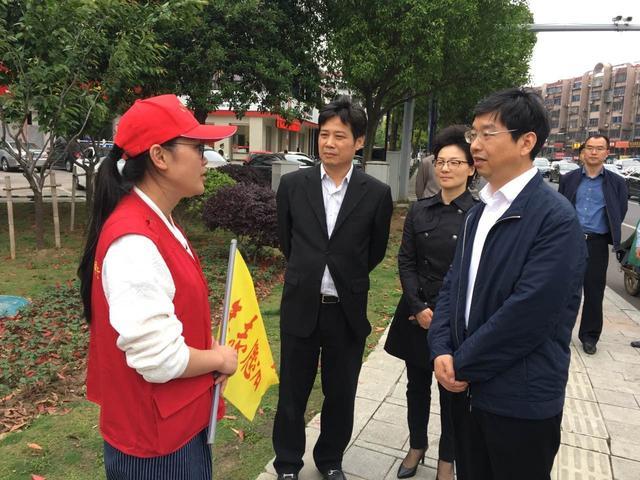 <b>宜兴</b>的广大青年,沈建书记有话对你说…