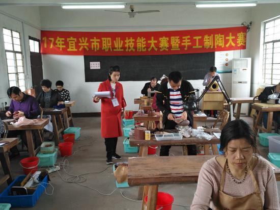 由<b>宜兴</b>制陶大赛特殊