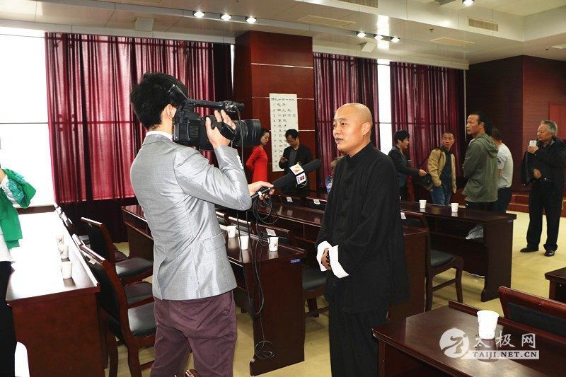 太极网<b>宜兴</b>分站成立 <b>宜兴</b>陈炳太极院院长岳曙泽任分站站长