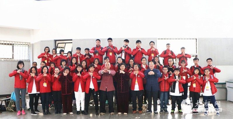 太极网<b>宜兴</b>分站成立 <b>宜兴</b>陈炳太极院院长岳曙泽任分站站长