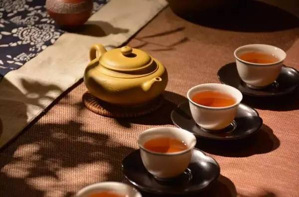 <b>紫砂</b>壶容量对比:怎样的容量泡怎样的茶