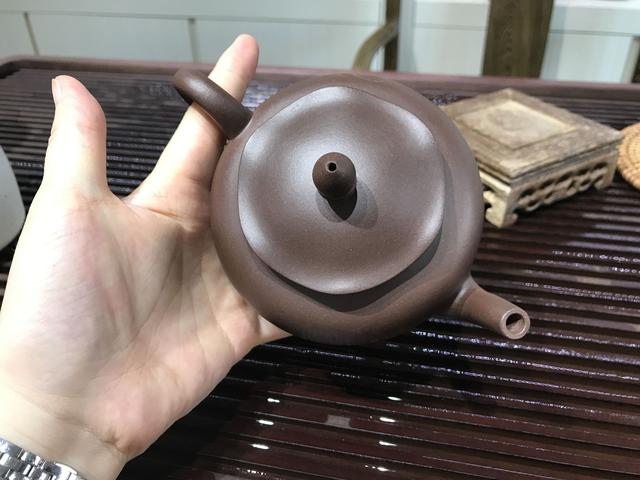 啦啦啦,这把<b>紫砂</b>壶的名字取好了
