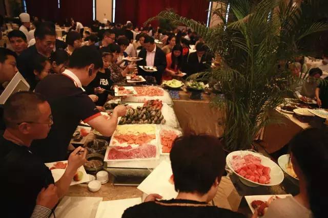 全<b>宜兴</b> 向东看|凤凰街用一次次盛事,致意东氿未来