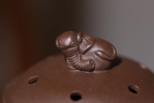 <b>紫砂</b>香炉--顾锡峰作品