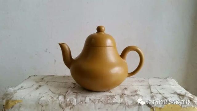 呈垚 ‖ <b>紫砂</b> . 矿料龙眼鹅黄朱泥