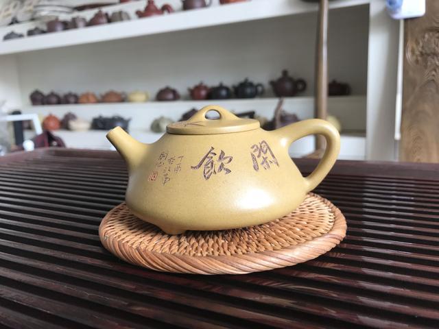 同样都是石瓢<b>紫砂</b>壶,壶型上却有很多的变化