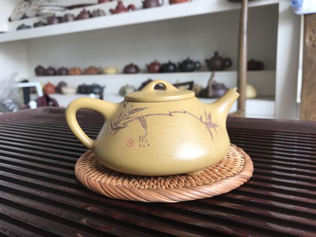 同样都是石瓢<b>紫砂</b>壶,壶型上却有很多的变化