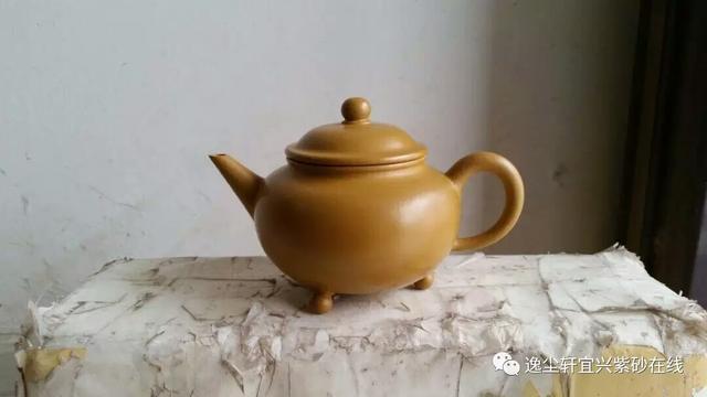 呈垚 ‖ <b>紫砂</b> . 矿料龙眼鹅黄朱泥