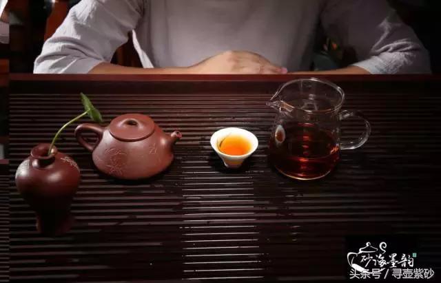 想要养一把漂亮的<b>紫砂</b>壶,请这样做,不要盲目的网上学习
