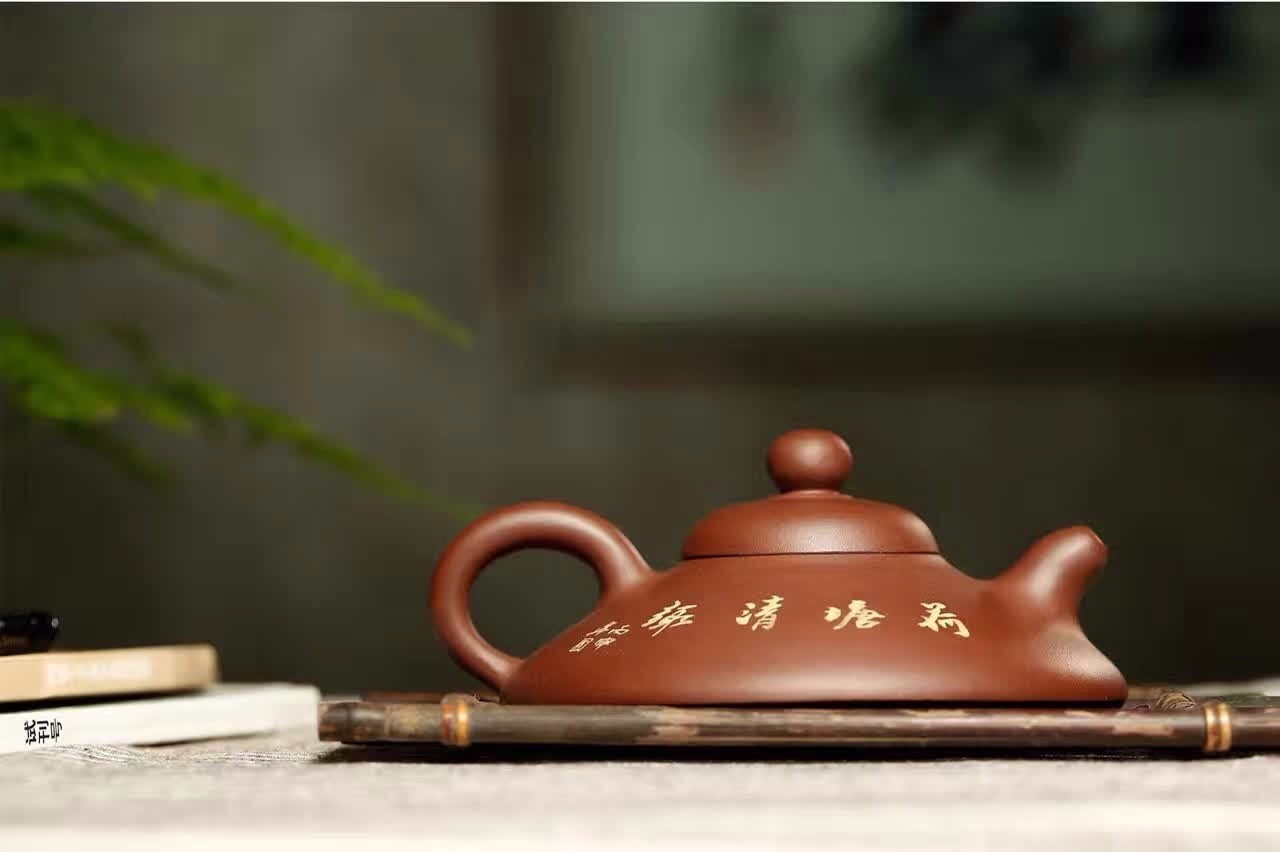 四个简易的<b>紫砂</b>壶断代识别方法