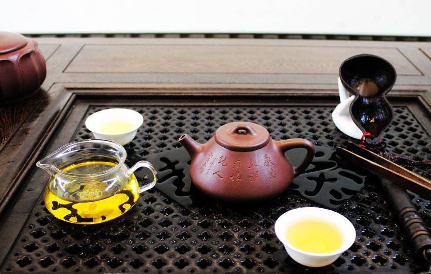 <b>紫砂</b>壶和盖碗泡茶,为什么味道不一样!