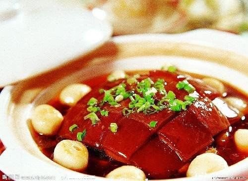 <b>宜兴</b>钱盘华 去到湖南旅游,必不可少的十道特色菜