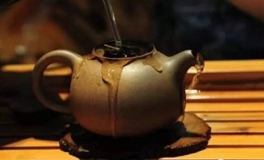 鉴定秘决:<b>紫砂</b>壶真假看