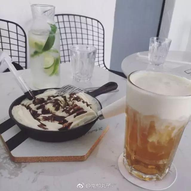 嗨,我想请你在<b>宜兴</b>最后的老城区喝一杯咖啡~