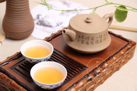 告诉你这些方法,挑<b>紫砂</b>壶绝对不花冤枉钱