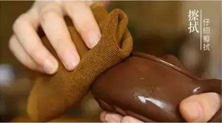 <b>紫砂</b>壶的开壶和养壶步骤