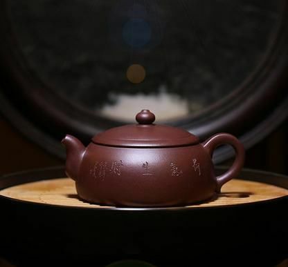 世间茶具之首-紫砂壶的六大魅力，你可知道?