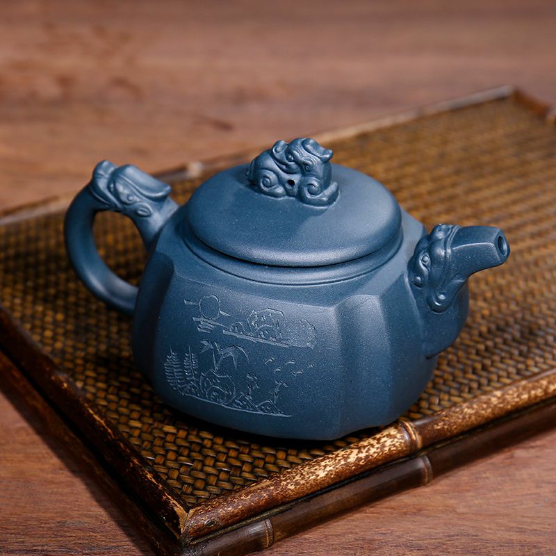 传统茶具以落伍了!经典大气的紫砂壶才是爱茶人的标配，超有档次