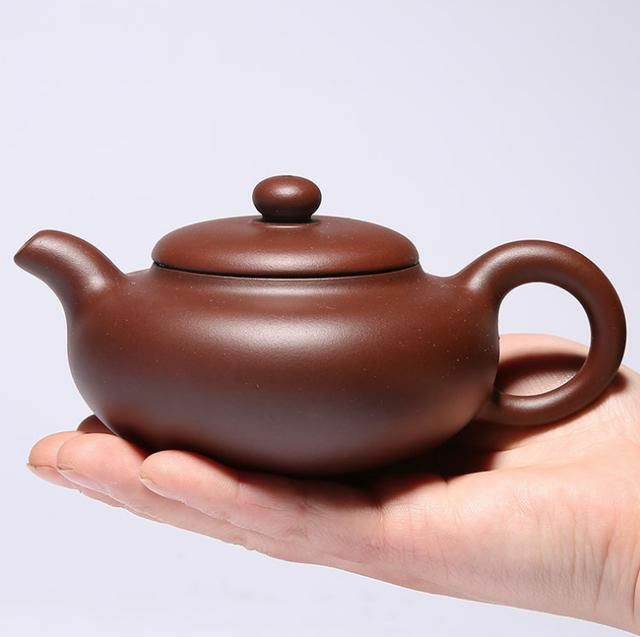 紫砂茶壶看中国，中国茶壶看宜兴，一口精壶让喝茶更美