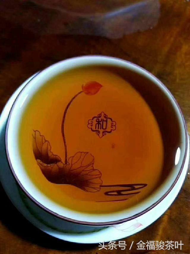宜昌红茶，简称宜红 非宜兴红茶