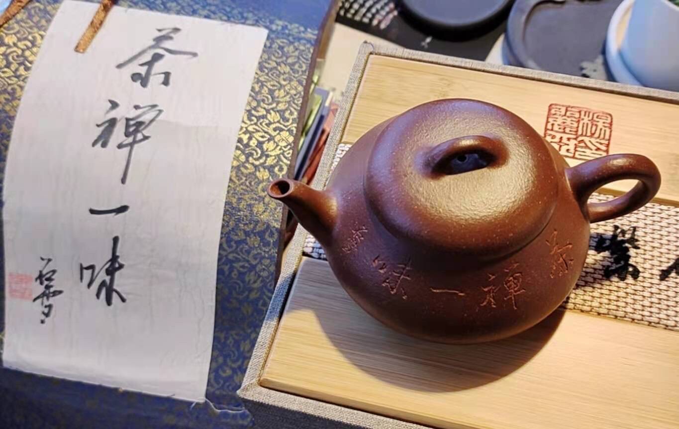 杨丽亚