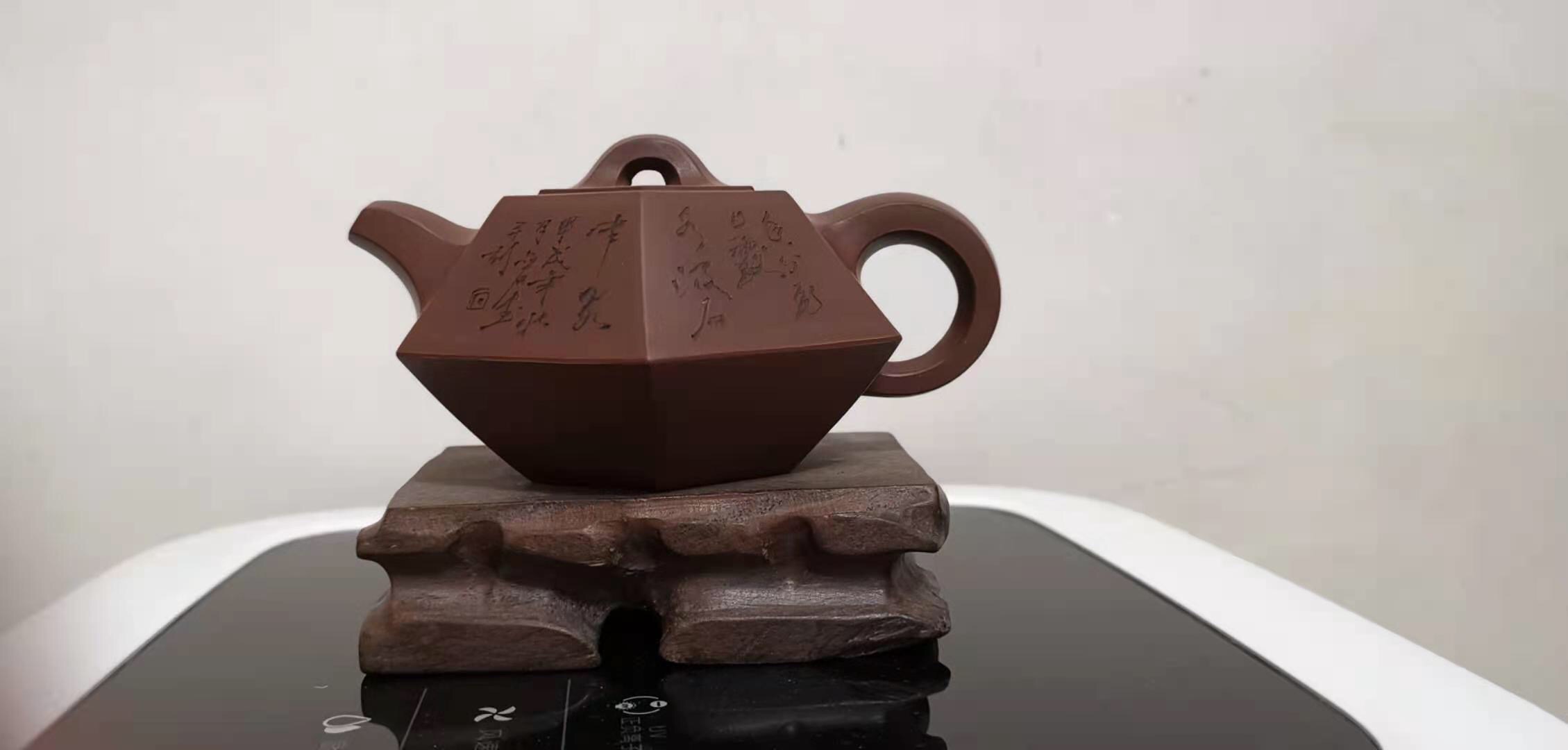 周尊严