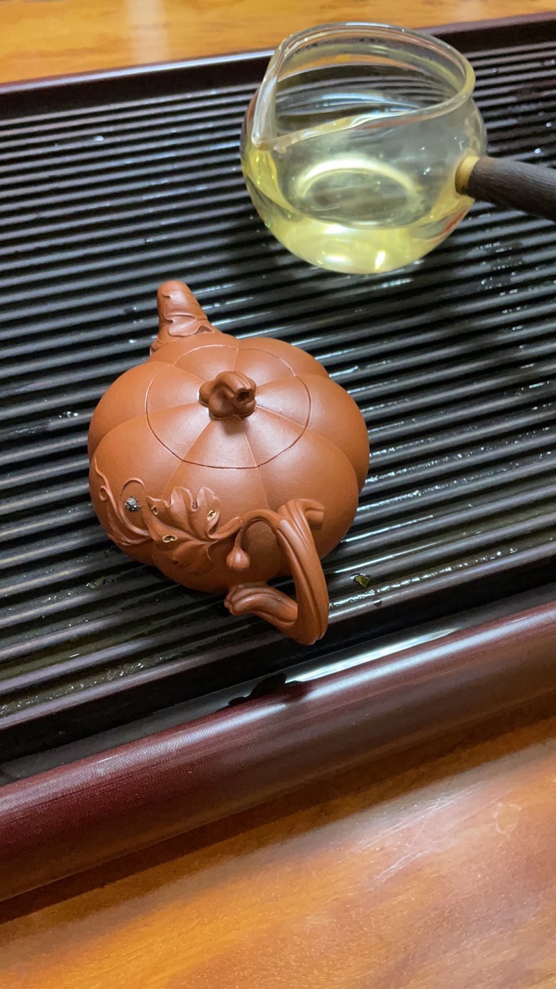 周菊英