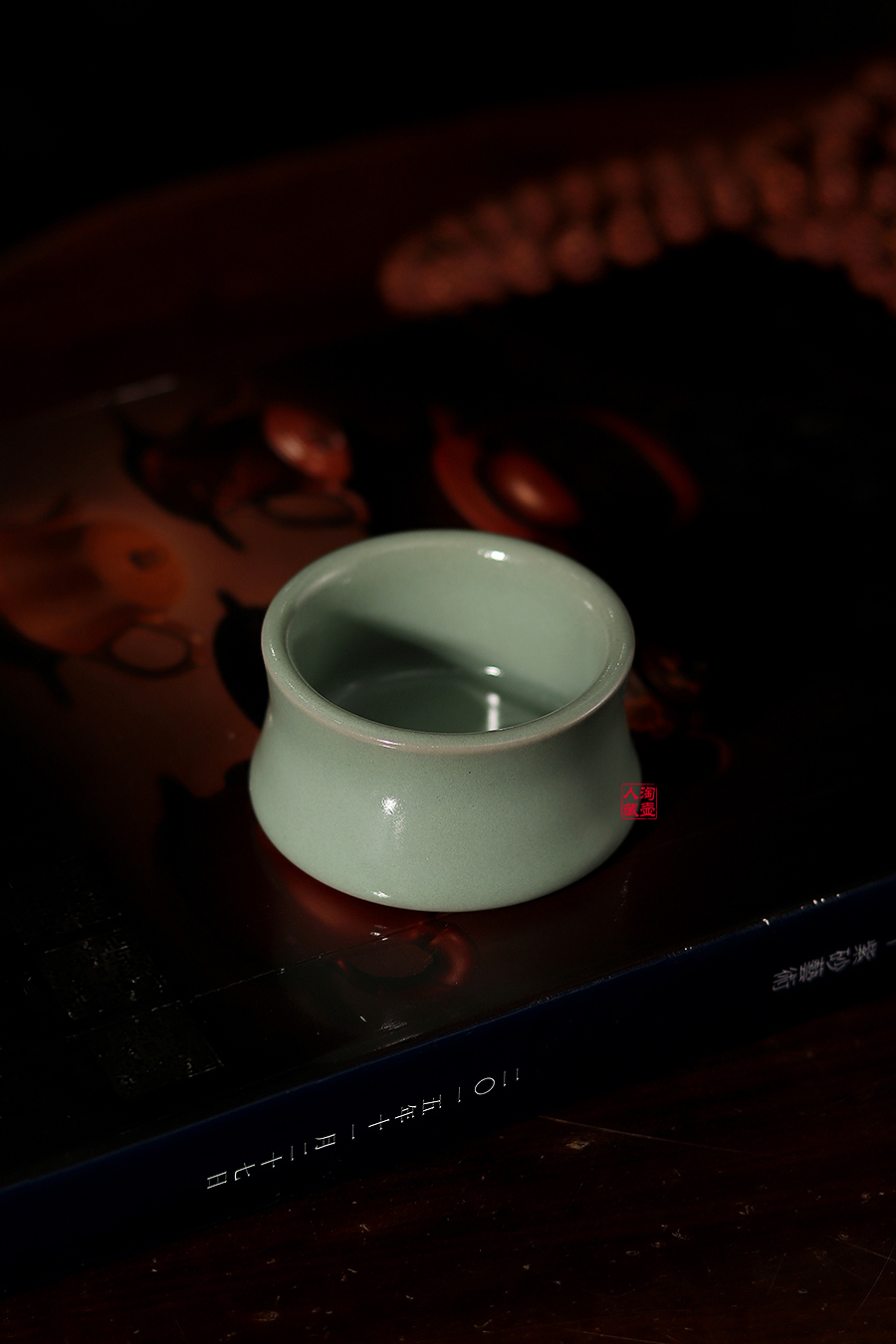 张涛汝窑汝瓷《将军压手杯》鉴赏