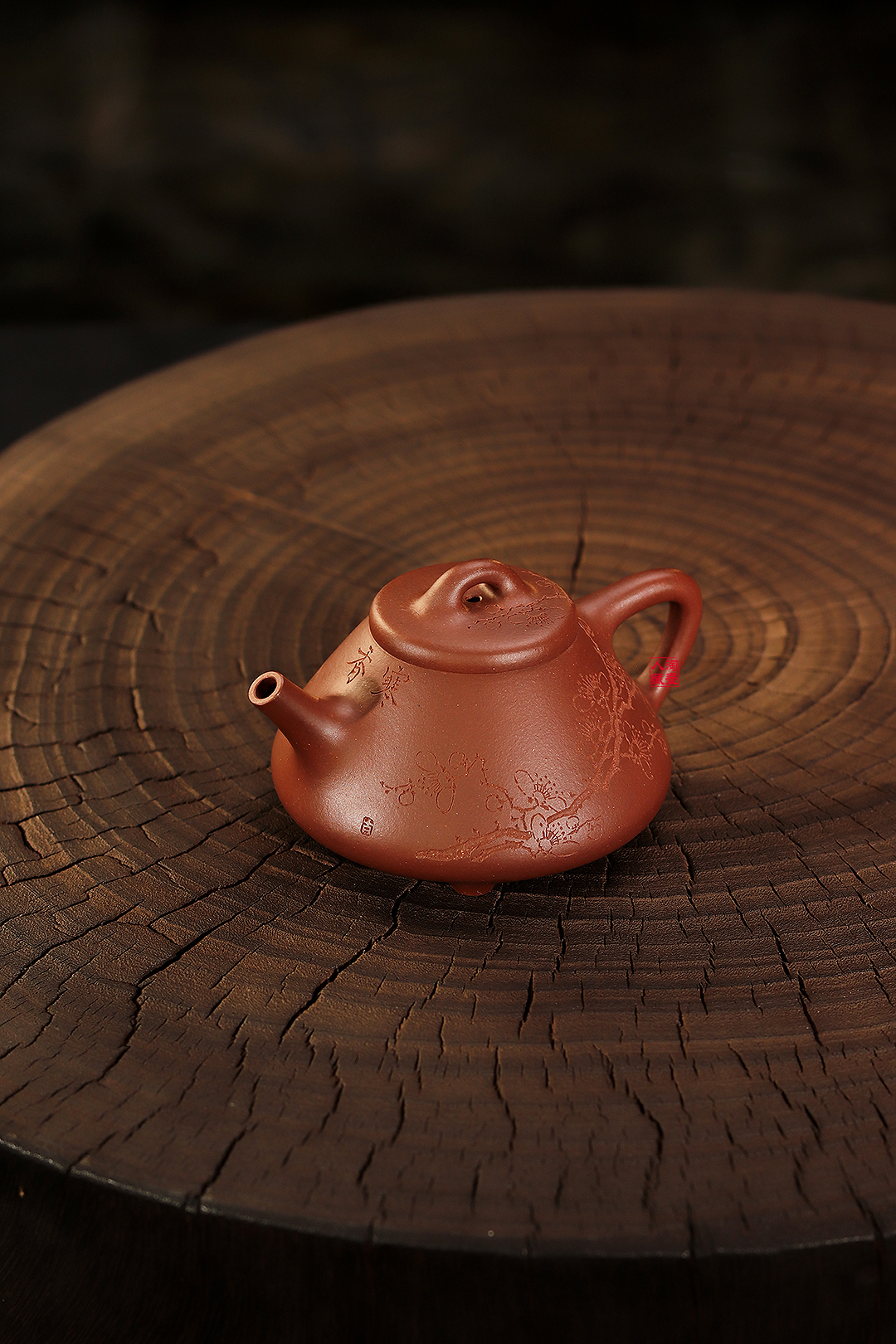 胡海菲紫砂壶《全手子冶石瓢》赏析