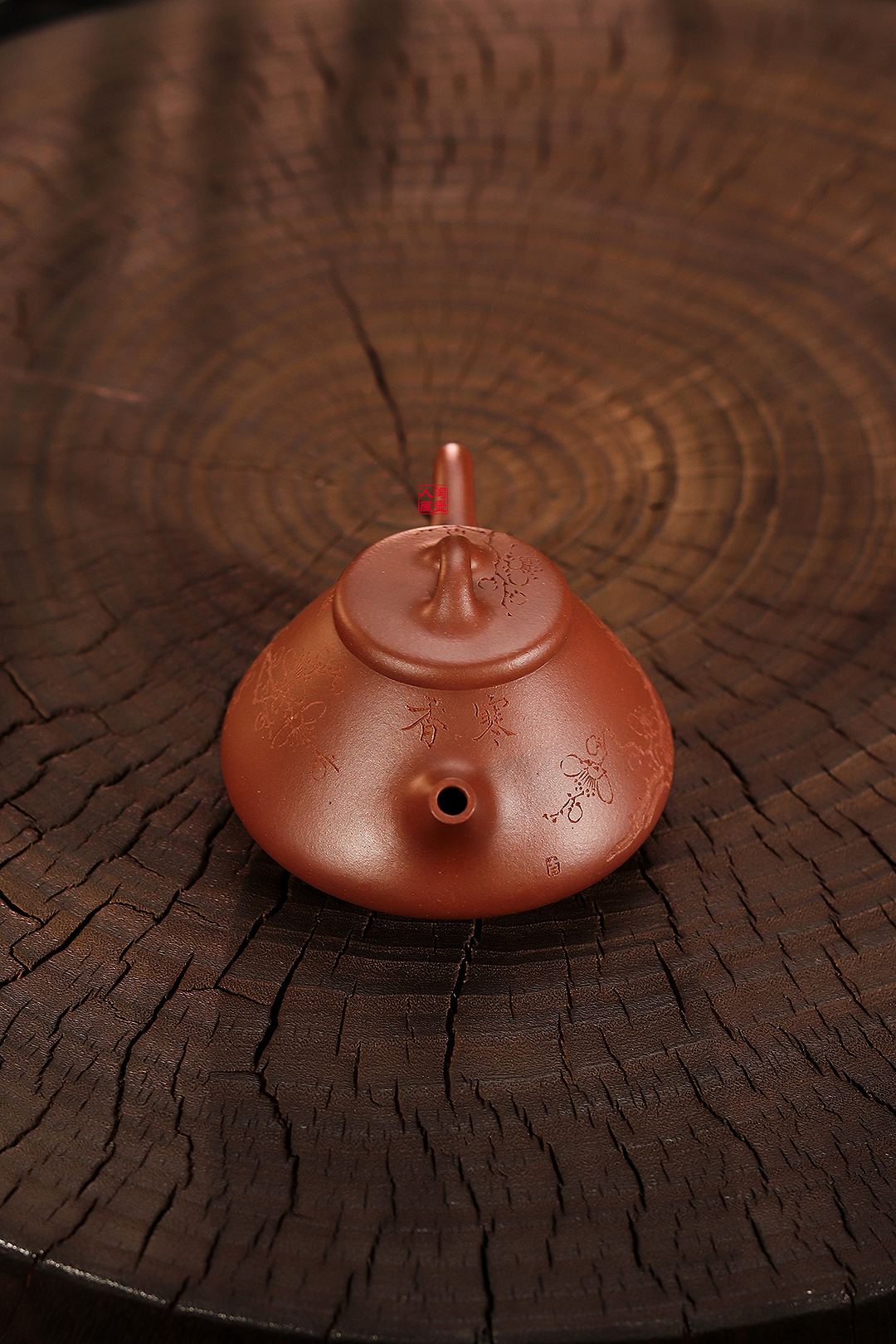 胡海菲紫砂壶《全手子冶石瓢》赏析