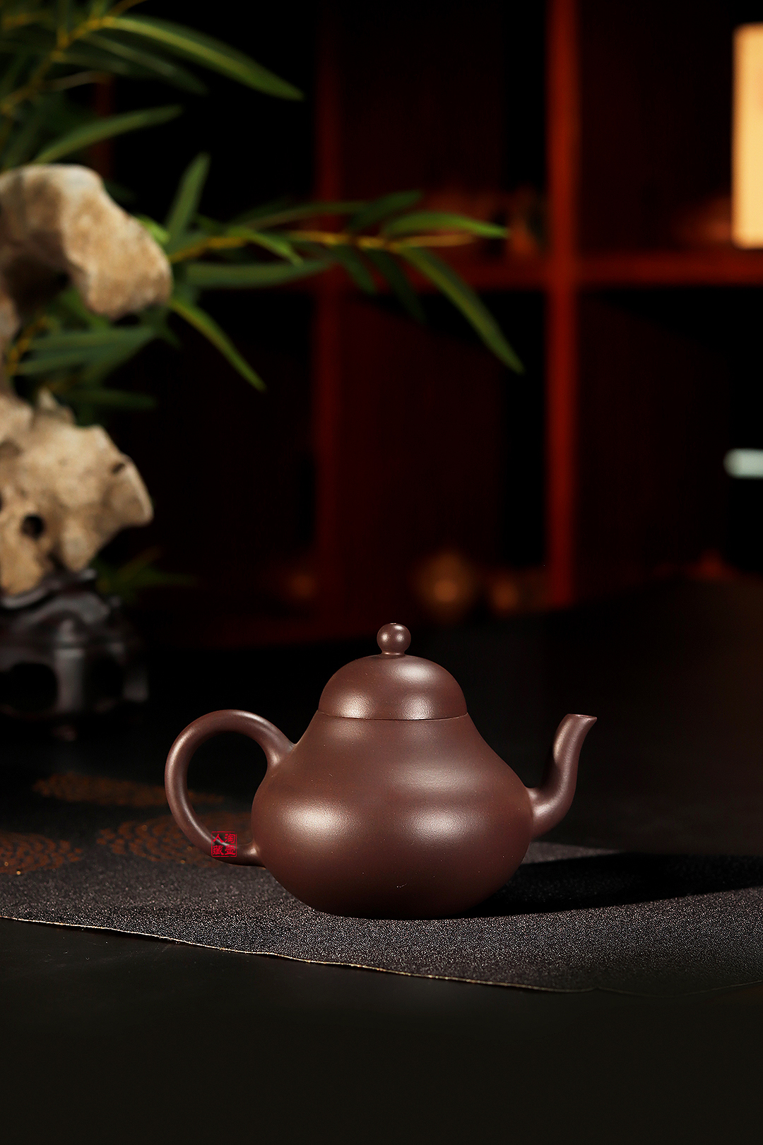 葛珂紫砂壶《思亭》赏析