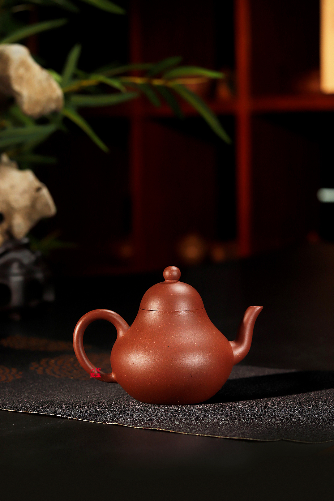 葛珂紫砂壶《思亭》赏析