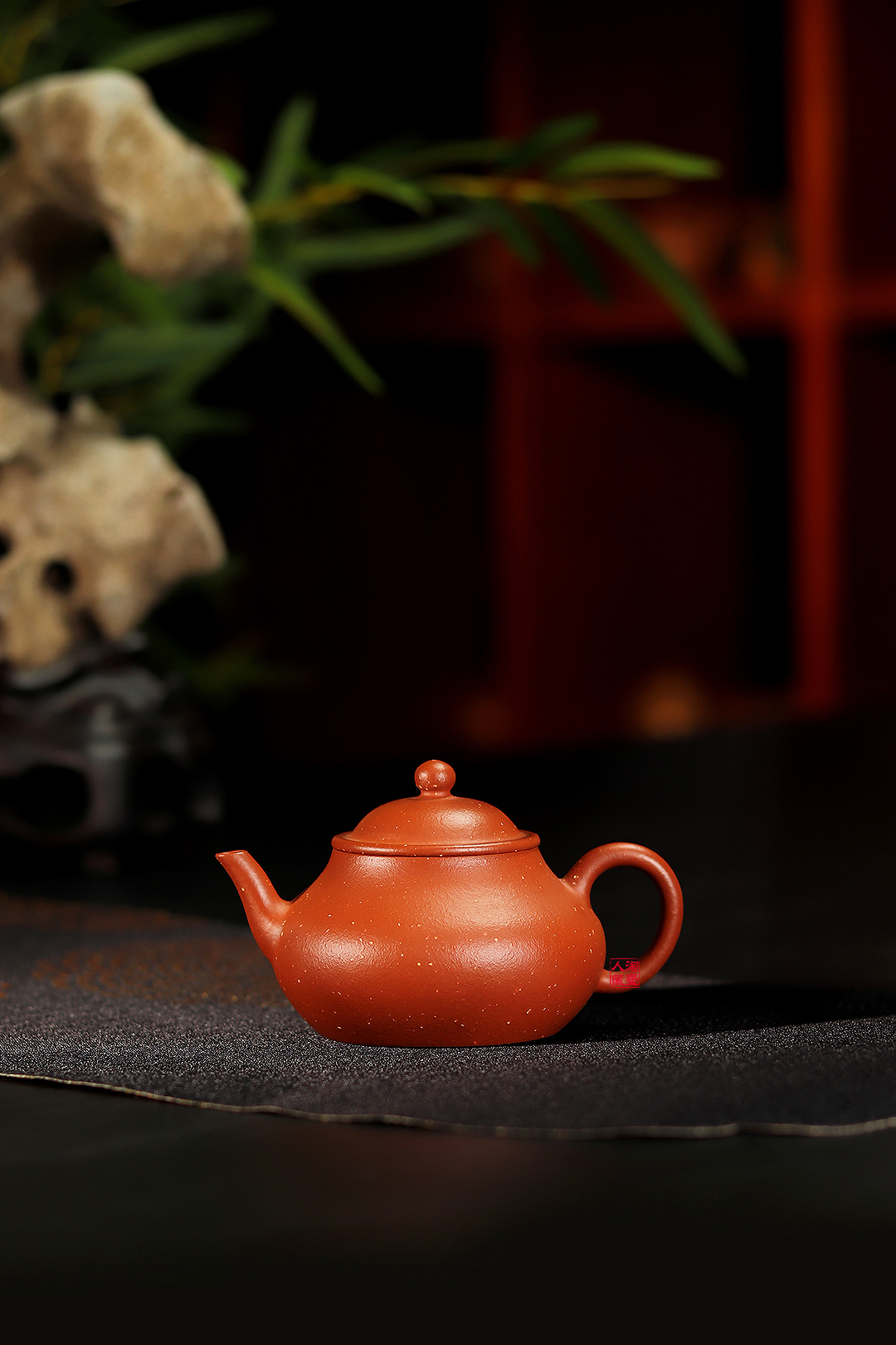 葛珂紫砂壶《圆潘》赏析