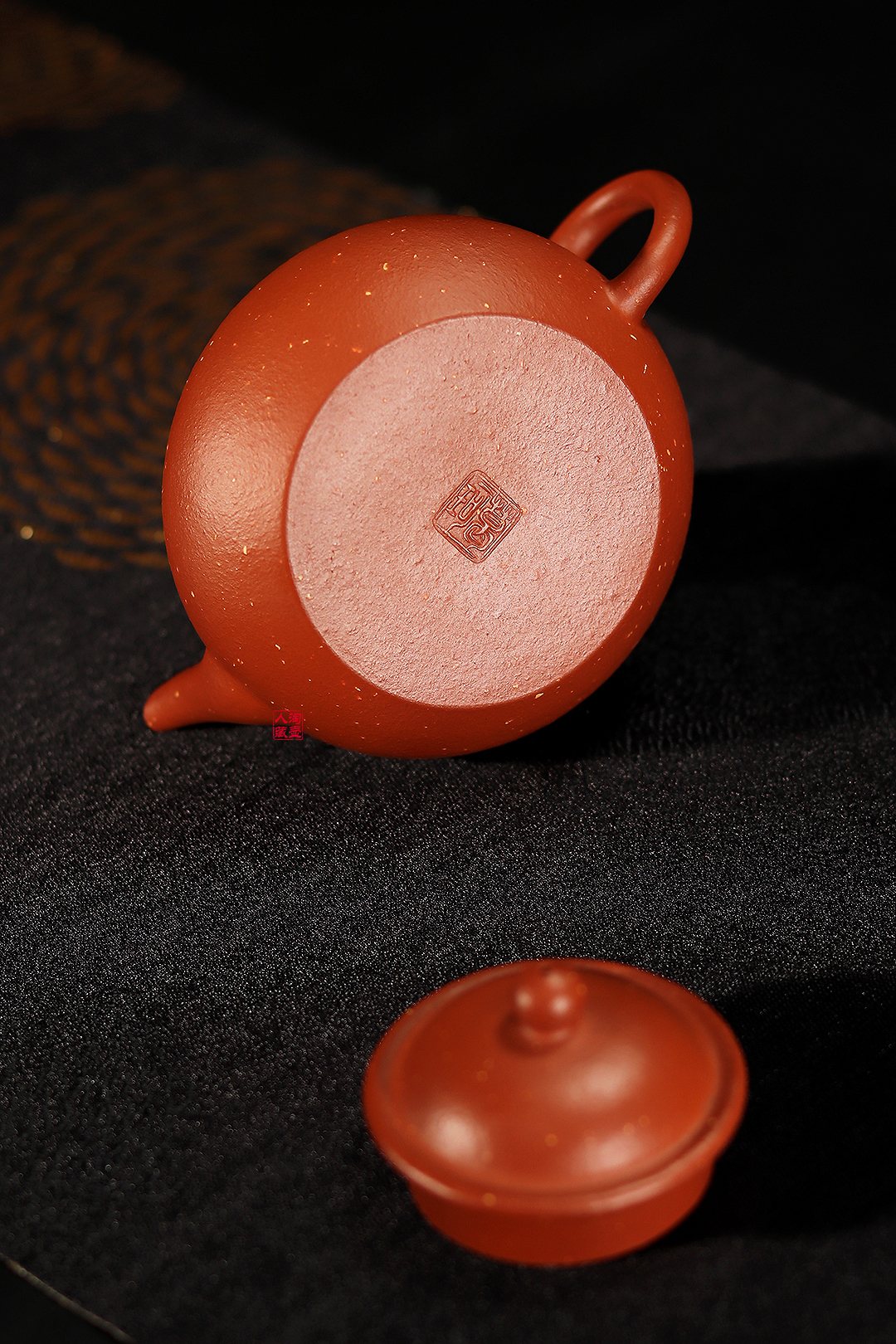 葛珂紫砂壶《圆潘》赏析