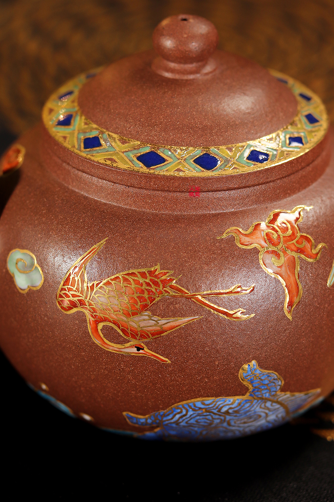 惠祥云紫砂壶《景泰蓝描金心宝壶》赏析