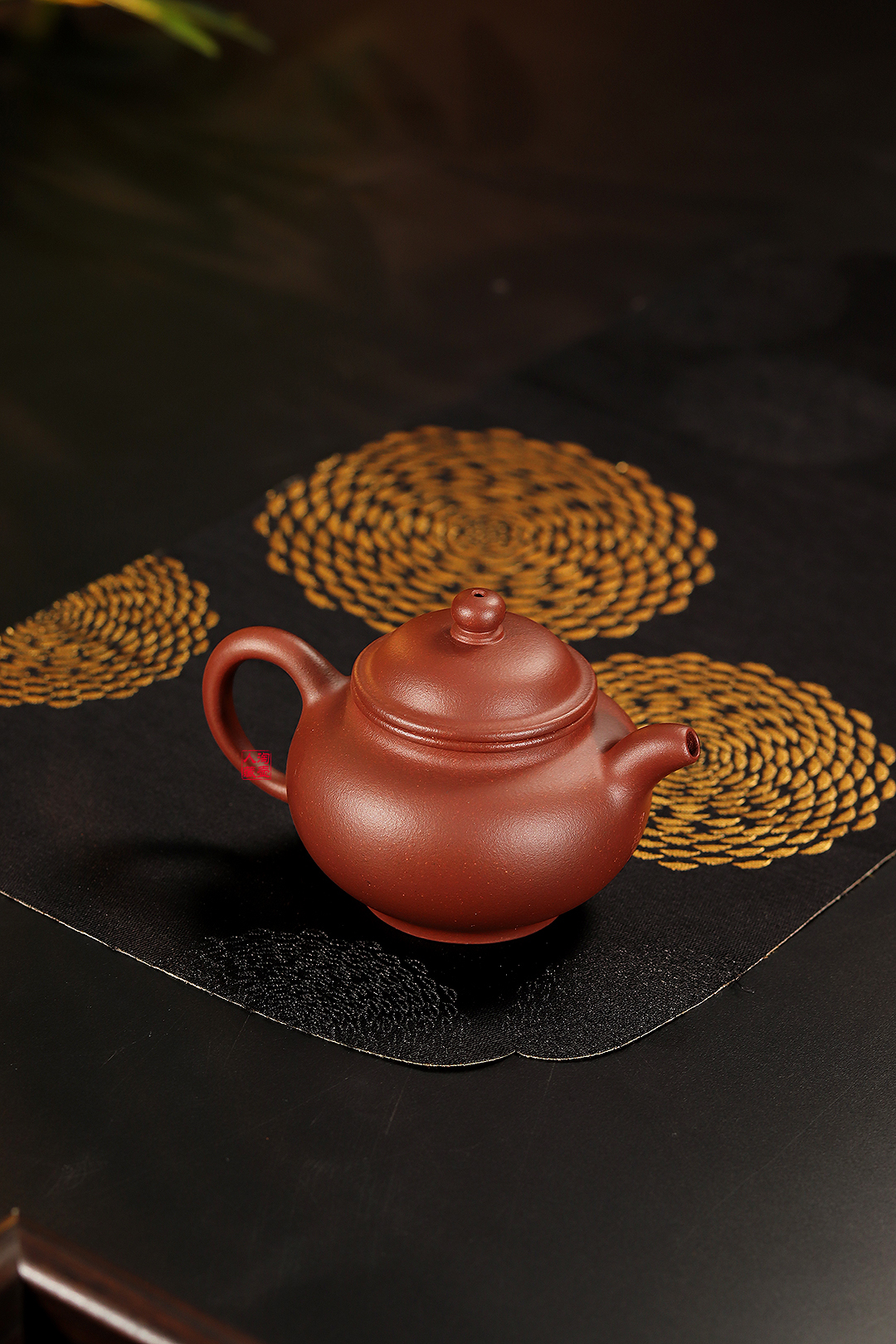 惠祥云紫砂壶《掇只壶》赏析