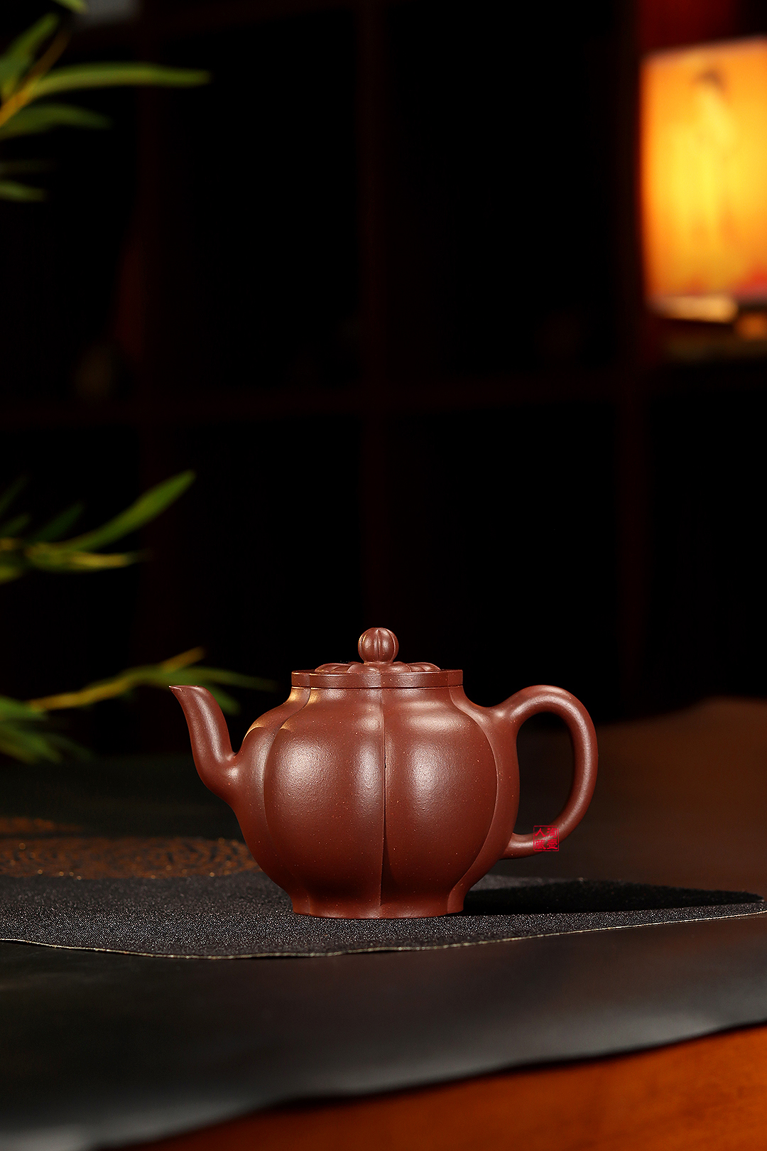 范程豪紫砂壶《全手雪梅》赏析