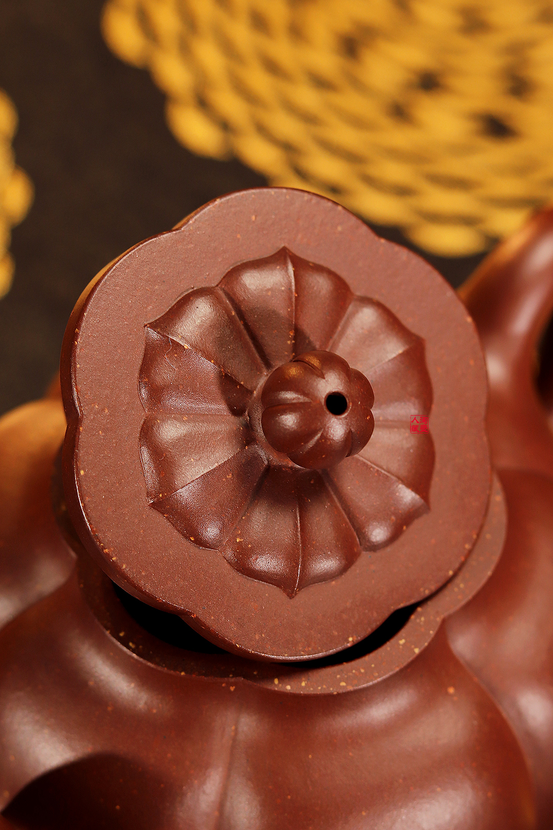 范程豪紫砂壶《全手雪梅》赏析