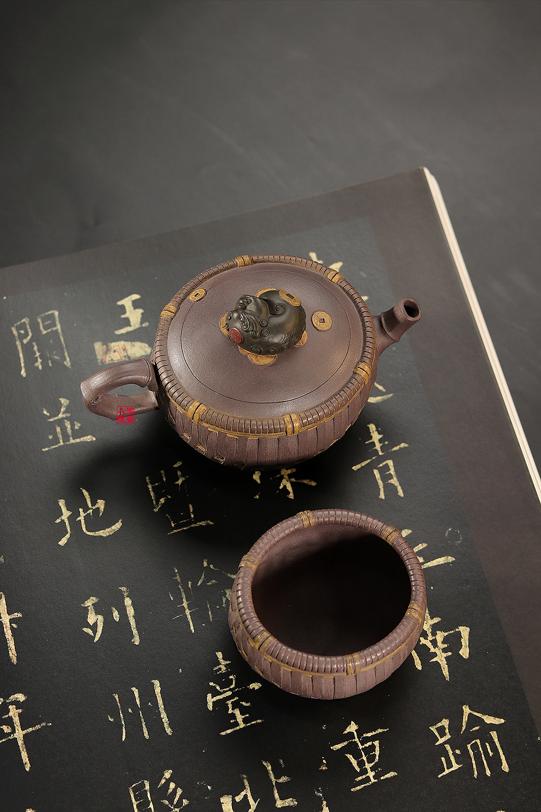 方霏霏制全手争晴壶